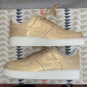 Nike Air Max Lo-Top Sneakers, Size 15